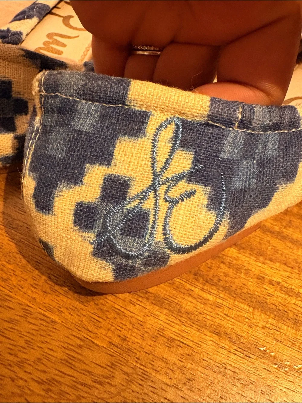 Sam Edelman Blue & Cream Geometric Ballet Flats